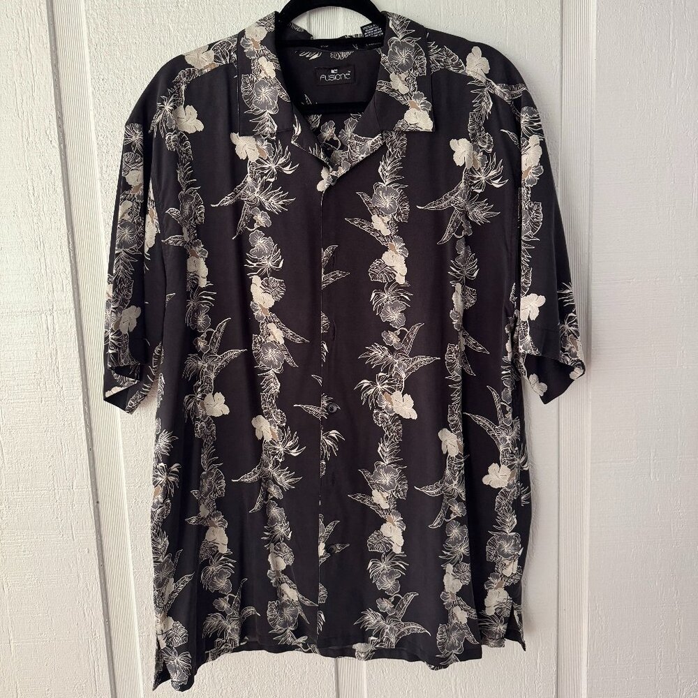 Fusione Silk Hawaiian Shirt Floral Print Resort Wear Short Sleeve L‎